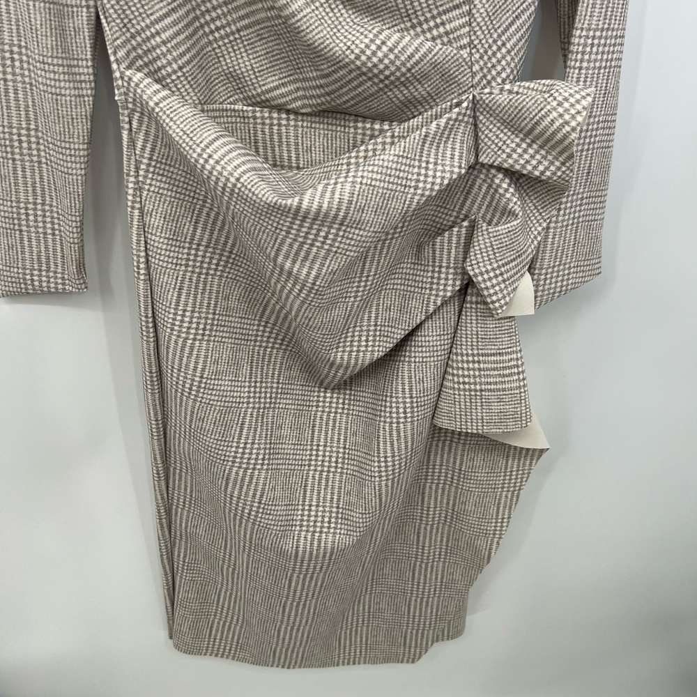 Chiara Boni Checkered Midi Dress in Beige and Gray - Picture 4 of 11